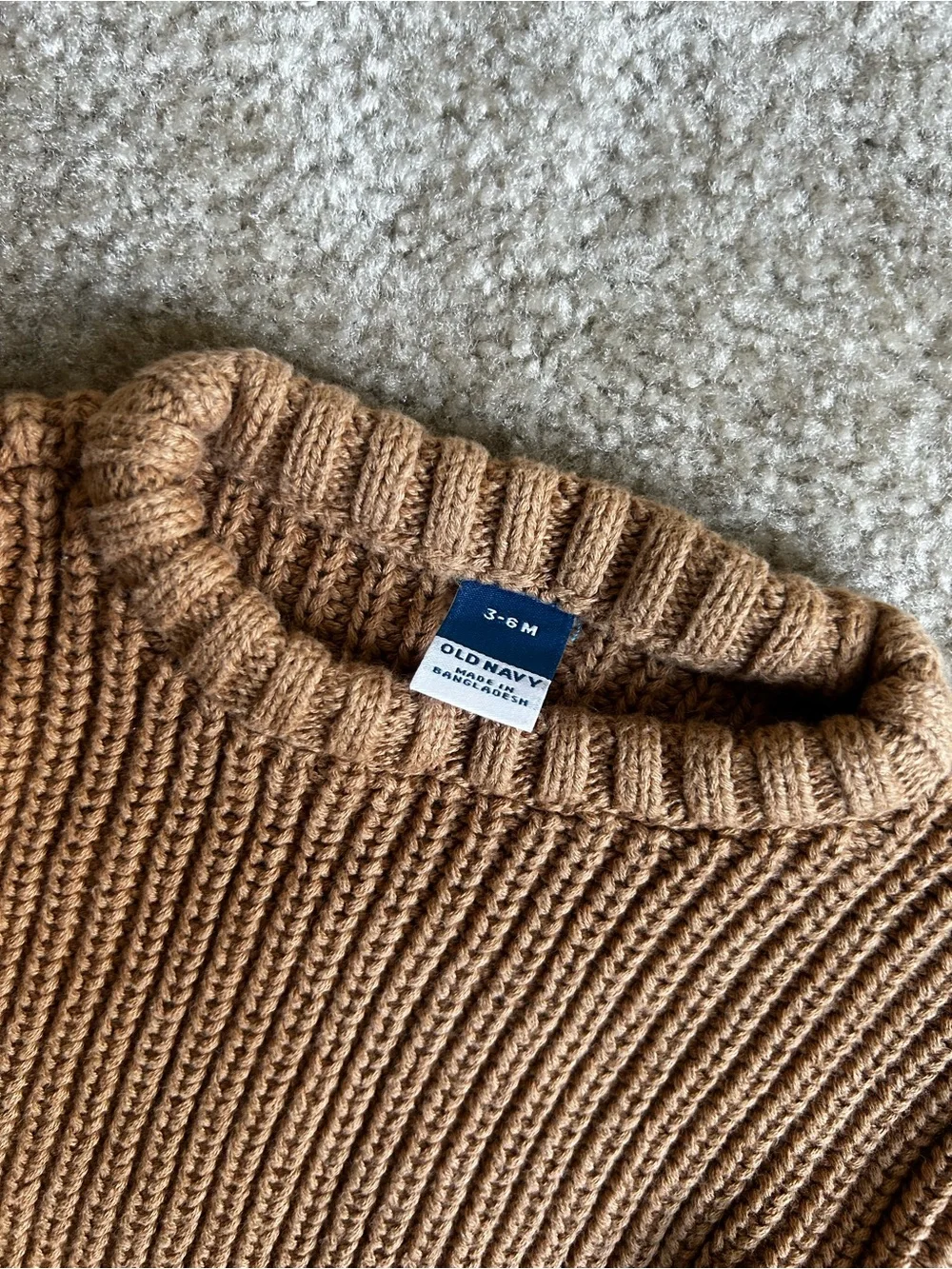 Old Navy Chunky Knit Crewneck Sweater - Caramel